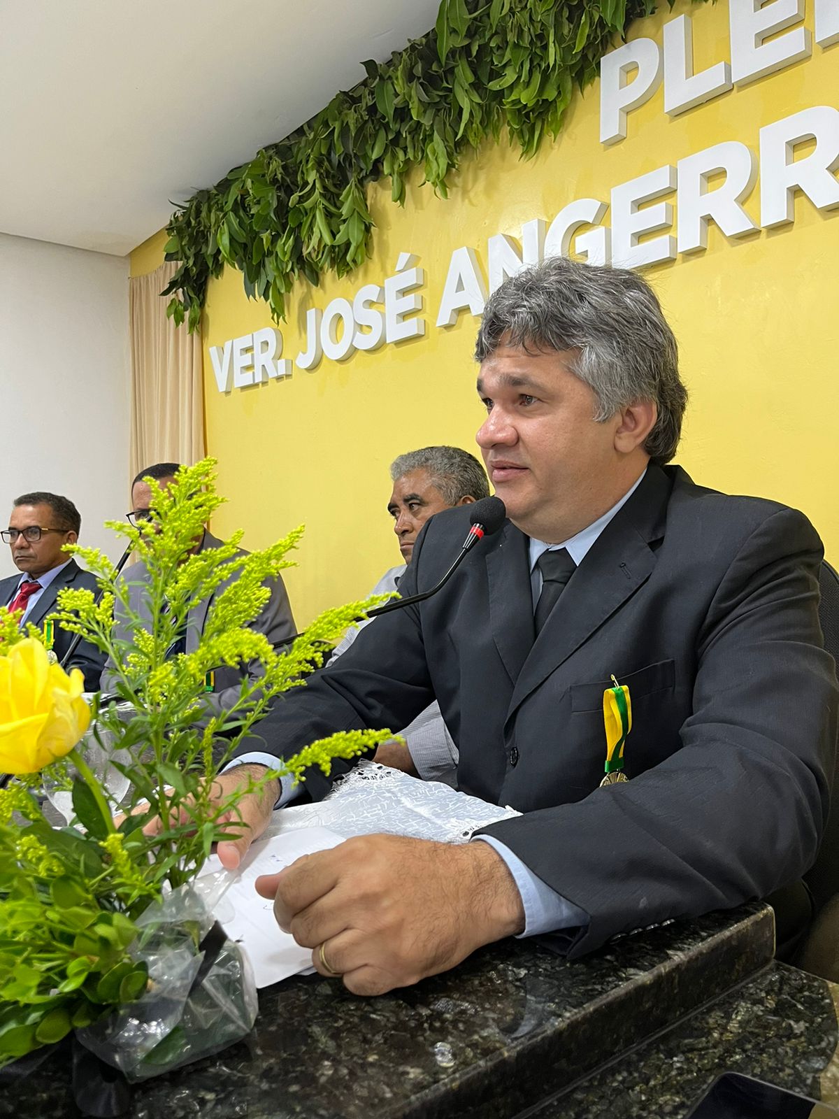 Presidente da Câmara de Miguel Leão Garante Modernização com Aquisição de Equipamentos de Informática